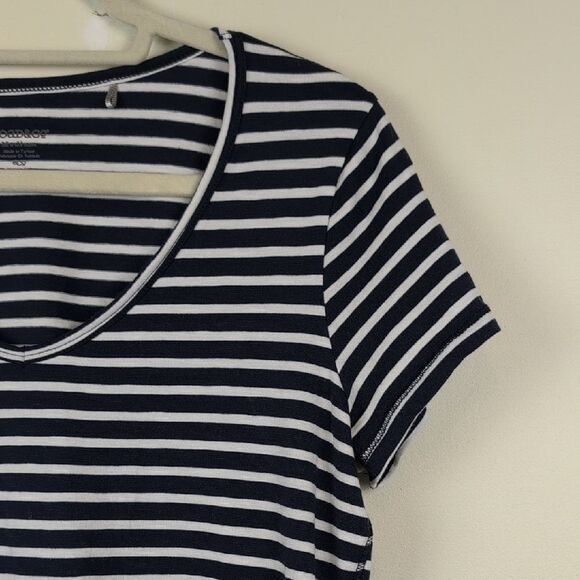 Toad & Co Marley Navy and White Striped Short Sleeve V-Neck Blouse Top Size M - Picture 3 of 9